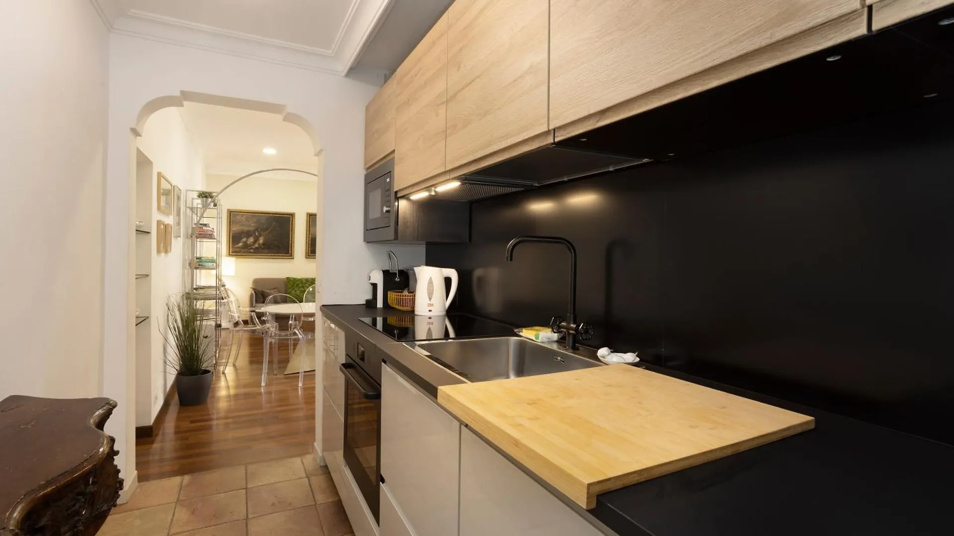 Cozy Gambero Apartments Rome Italy