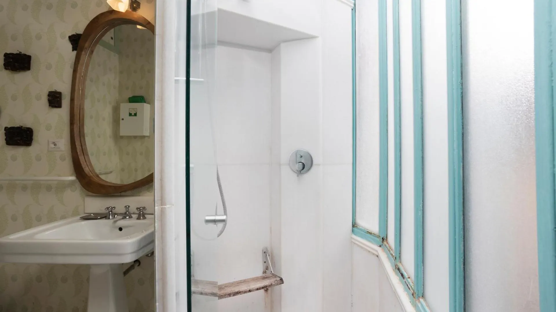 Cozy Gambero Apartments Rome