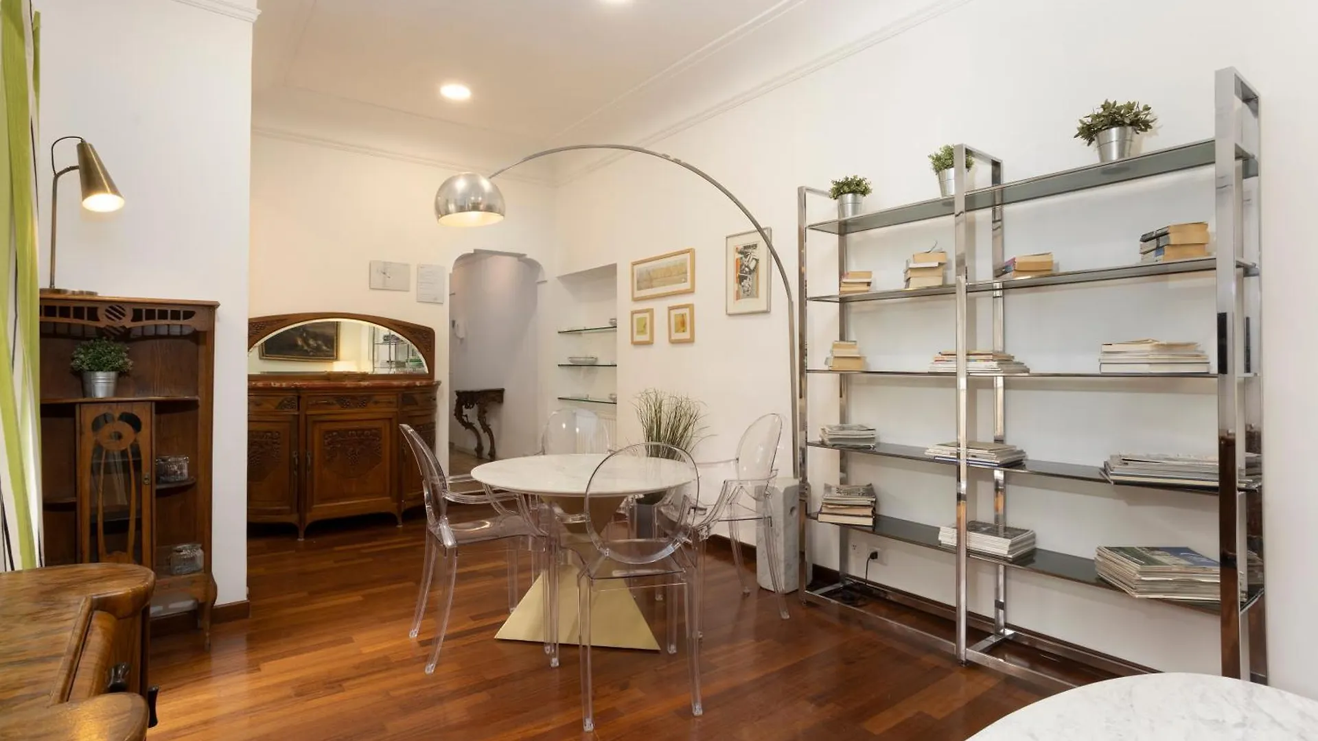 Cozy Gambero Apartments Rome